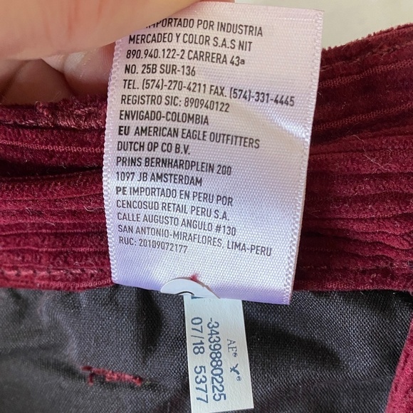 American Eagle Burgundy/Wine Women's Corduroy Button Up Front Mini Skirt Size 0 - Picture 10 of 15